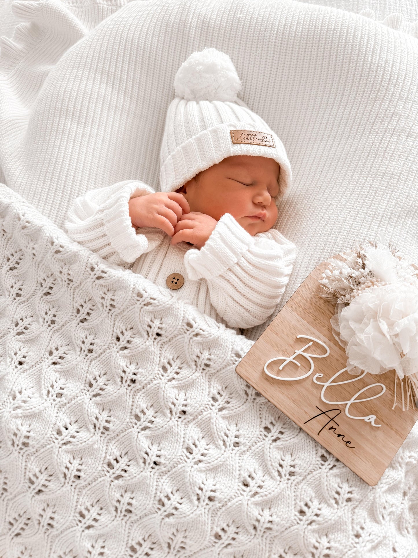 Knitted Newborn Beanie Milk