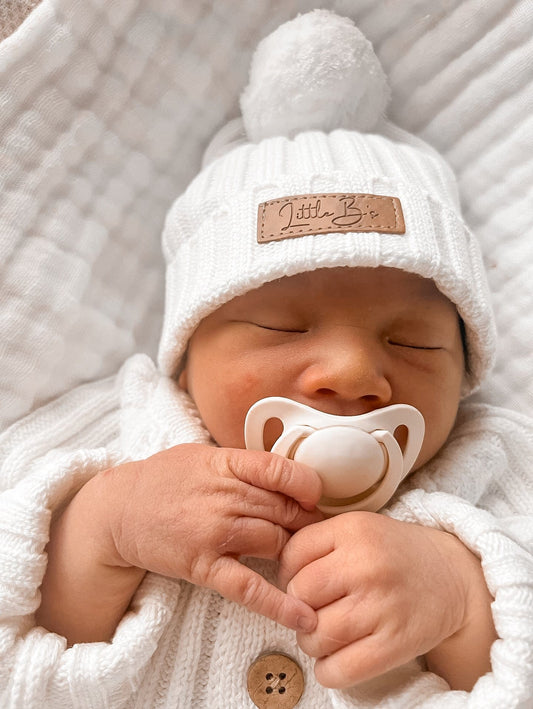 Knitted Newborn Beanie Milk