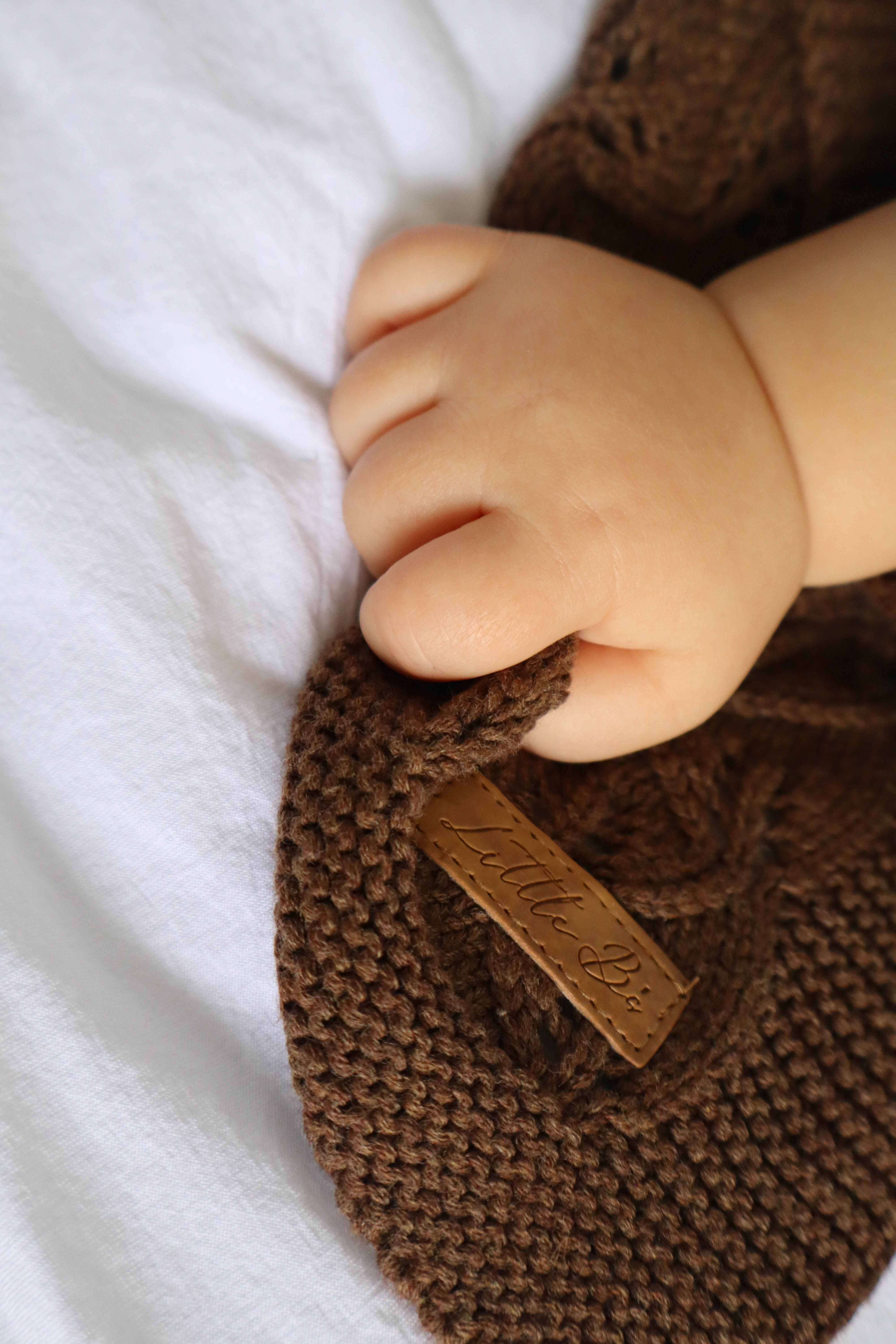 Knitted Cotton Woodlands Blanket - Chocolate