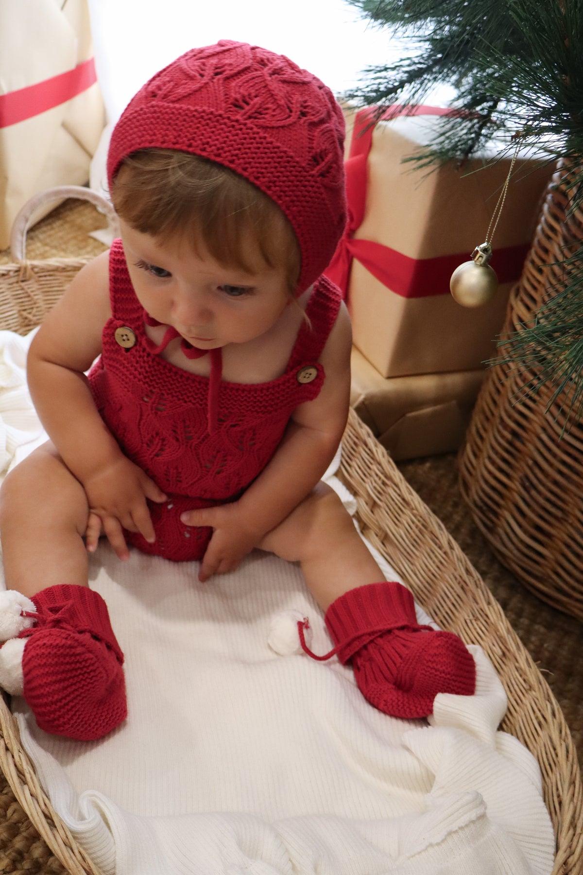 Knitted Cotton Woodlands Bonnet - Red