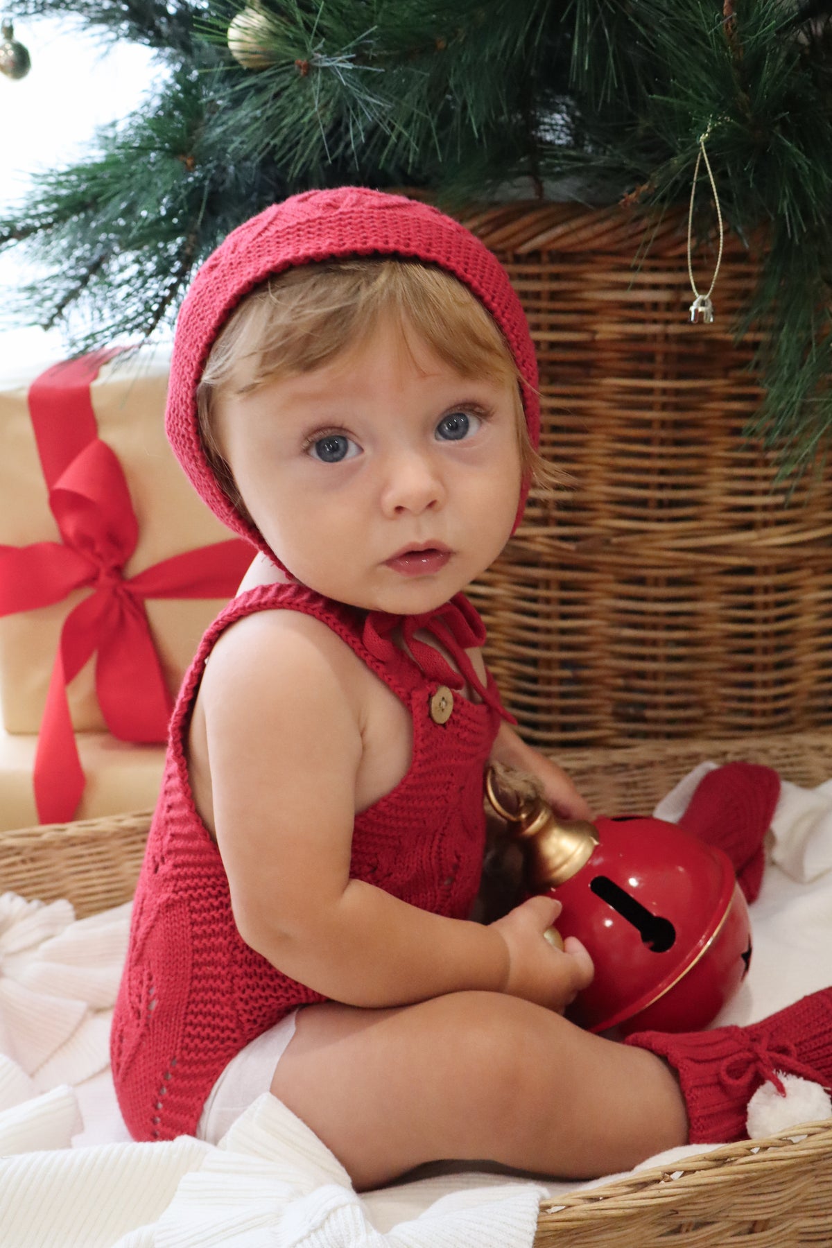 Knitted Cotton Woodlands Bonnet - Red