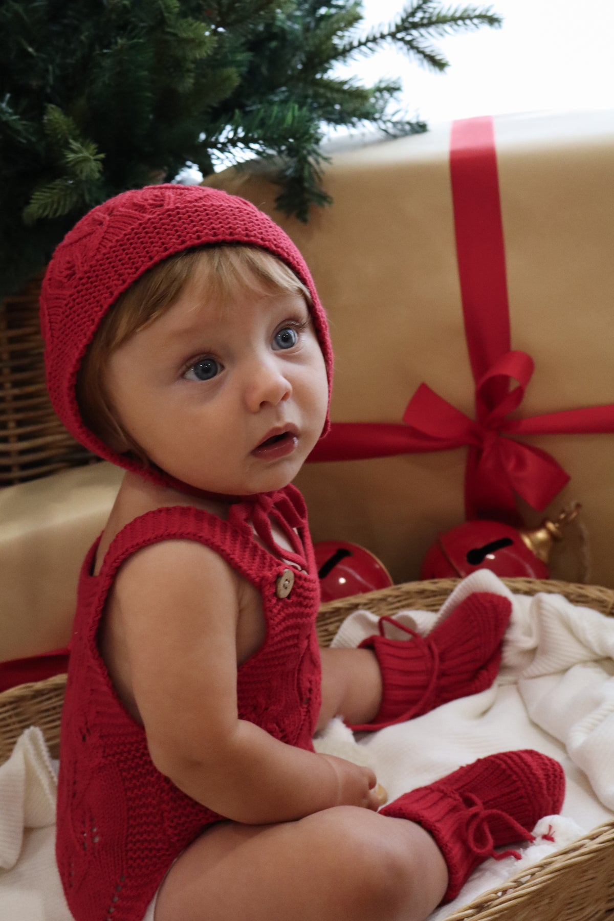 Knitted Cotton Woodlands Bonnet - Red