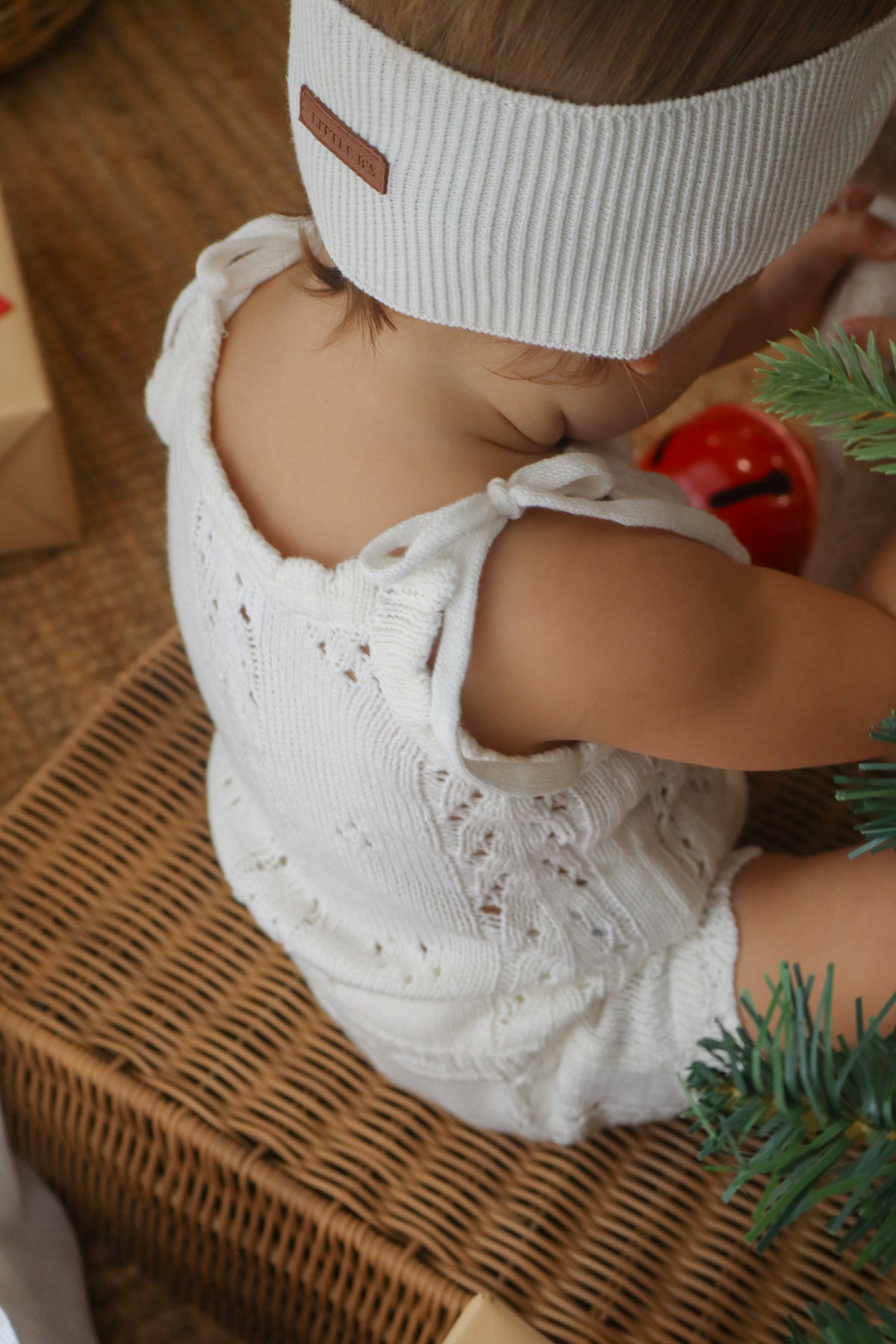 Knitted Cotton Fine Rib Bow - Milk