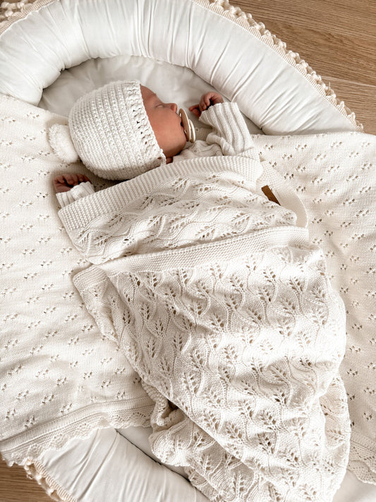 Knitted Blanket Newborn Milk