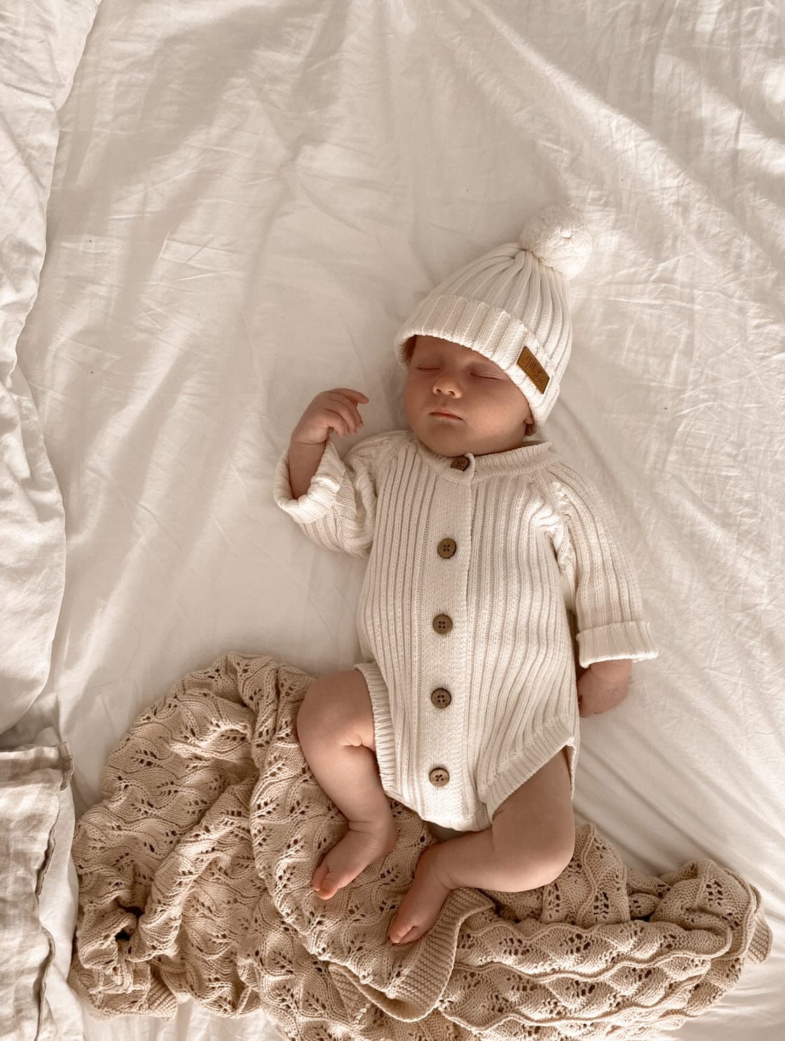 Knitted Cotton Ribbed Beanie - Milk